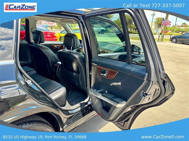 Mercedes-Benz GLK-Class GLK350 2012