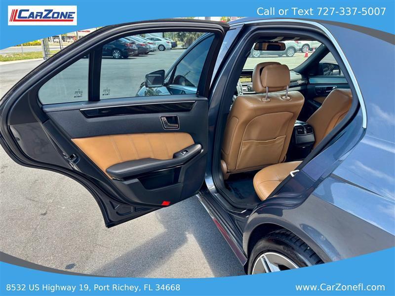 Mercedes-Benz E-Class E350 Sedan 2011