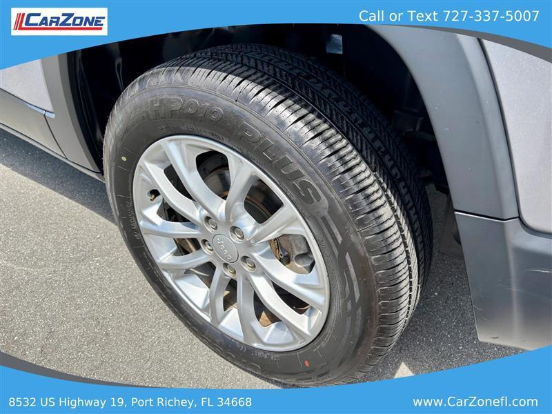 Jeep Cherokee Latitude FWD 2019