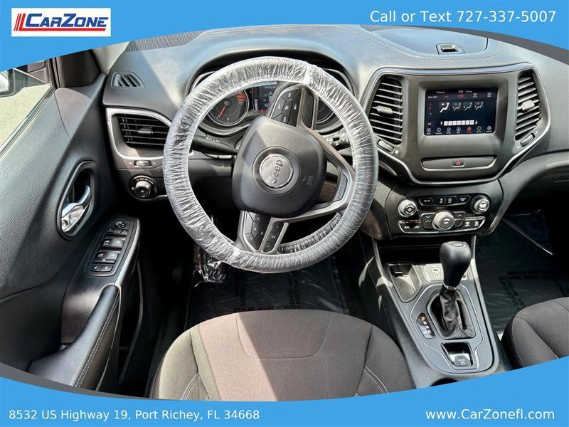 Jeep Cherokee Latitude FWD 2019