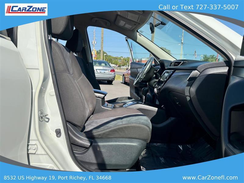 Nissan Rogue SV 2WD 2016
