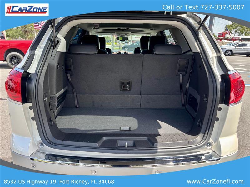 Buick Enclave Premium FWD 2012