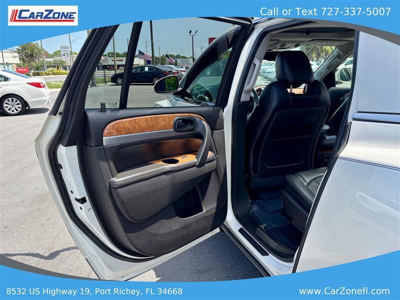 Buick Enclave Premium FWD 2012