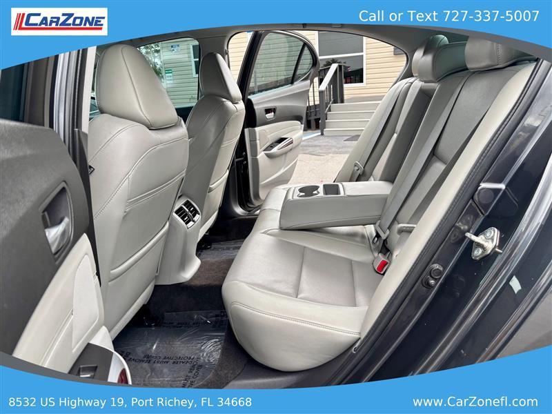 Acura TLX 9-Spd AT w/Technology Package 2015