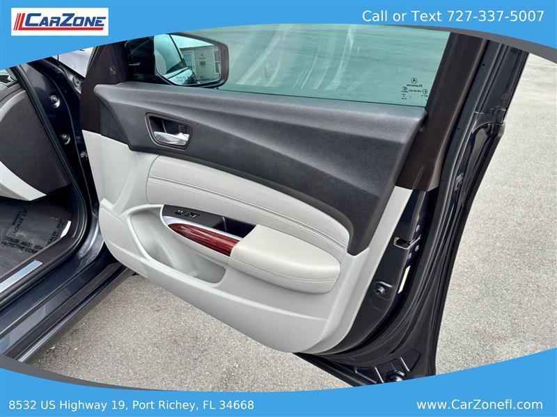 Acura TLX 9-Spd AT w/Technology Package 2015