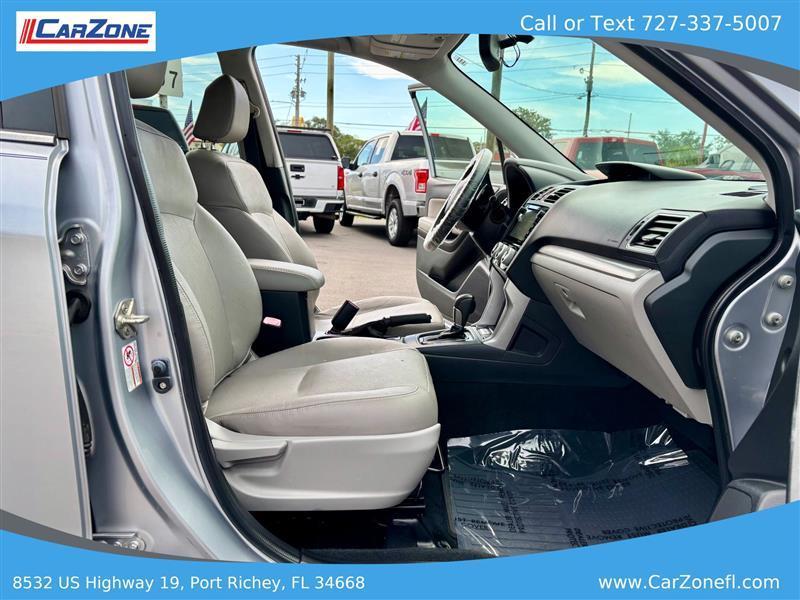 Subaru Forester 2.5i Touring 2016