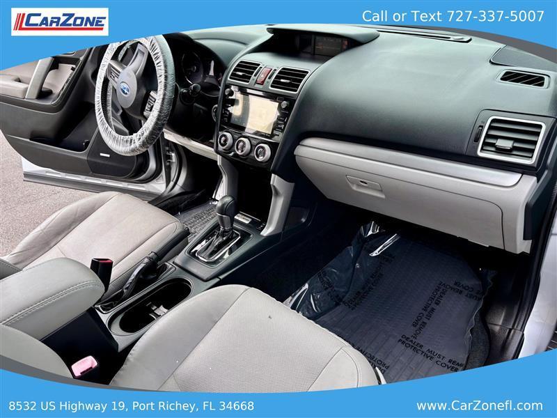 Subaru Forester 2.5i Touring 2016