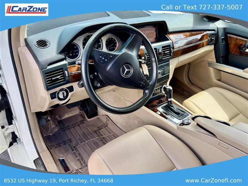 Mercedes-Benz GLK-Class GLK350 2011