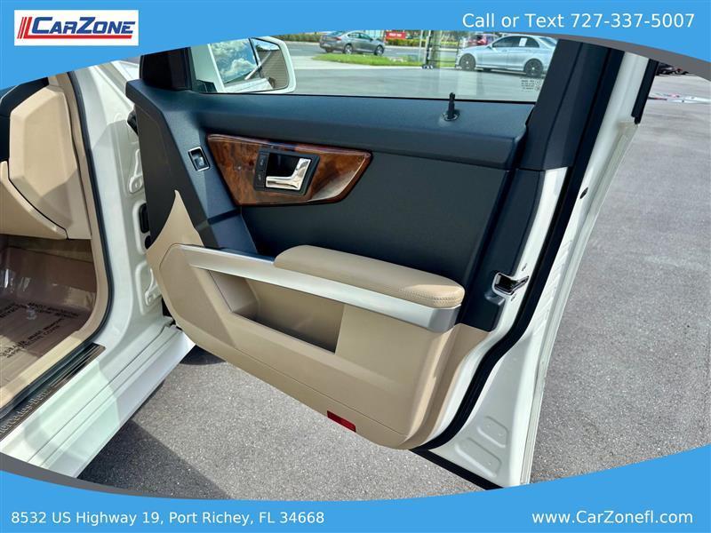 Mercedes-Benz GLK-Class GLK350 2011