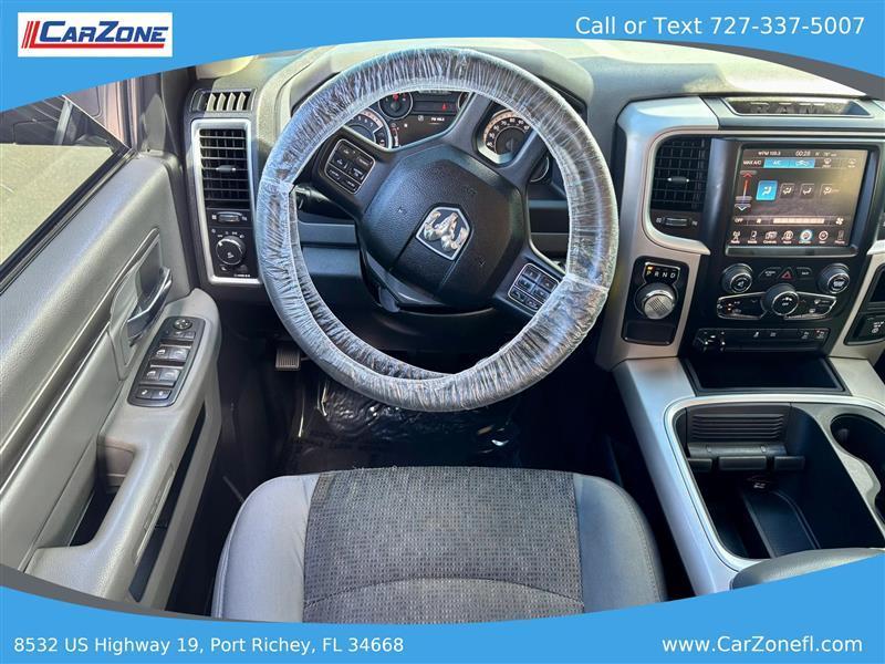 RAM 1500 SLT Crew Cab SWB 2WD 2016