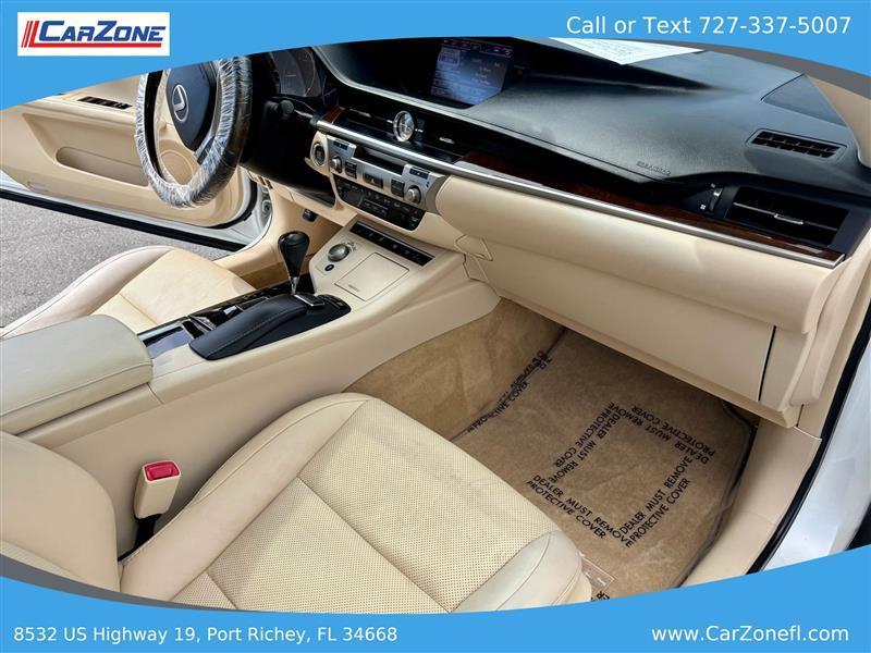 Lexus ES 350 Sedan 2014