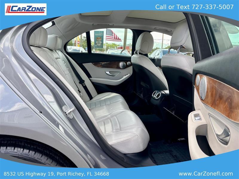 Mercedes-Benz C-Class C300 4MATIC Sedan 2015