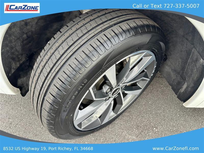 Audi Q5 2.0T Premium Plus quattro 2021