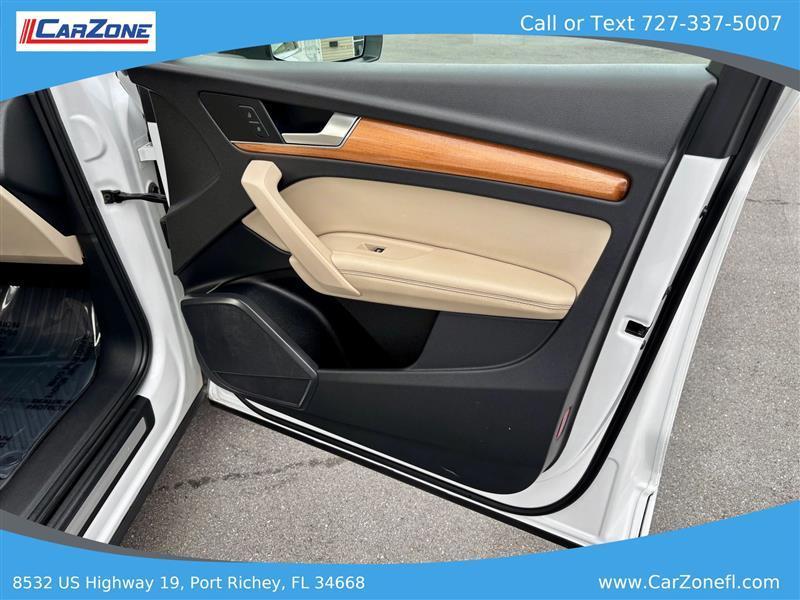 Audi Q5 2.0T Premium Plus quattro 2021