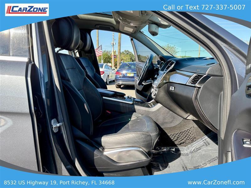 Mercedes-Benz GL-Class GL550 4MATIC 2015