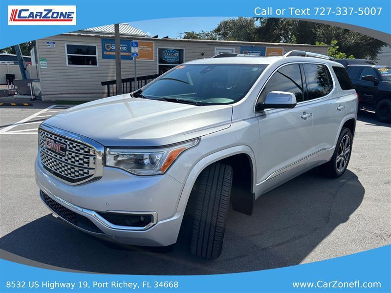 GMC Acadia Denali 2017