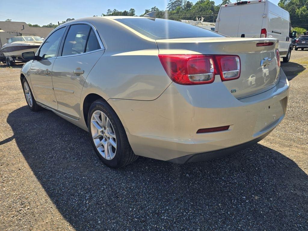 Chevrolet Malibu  2015