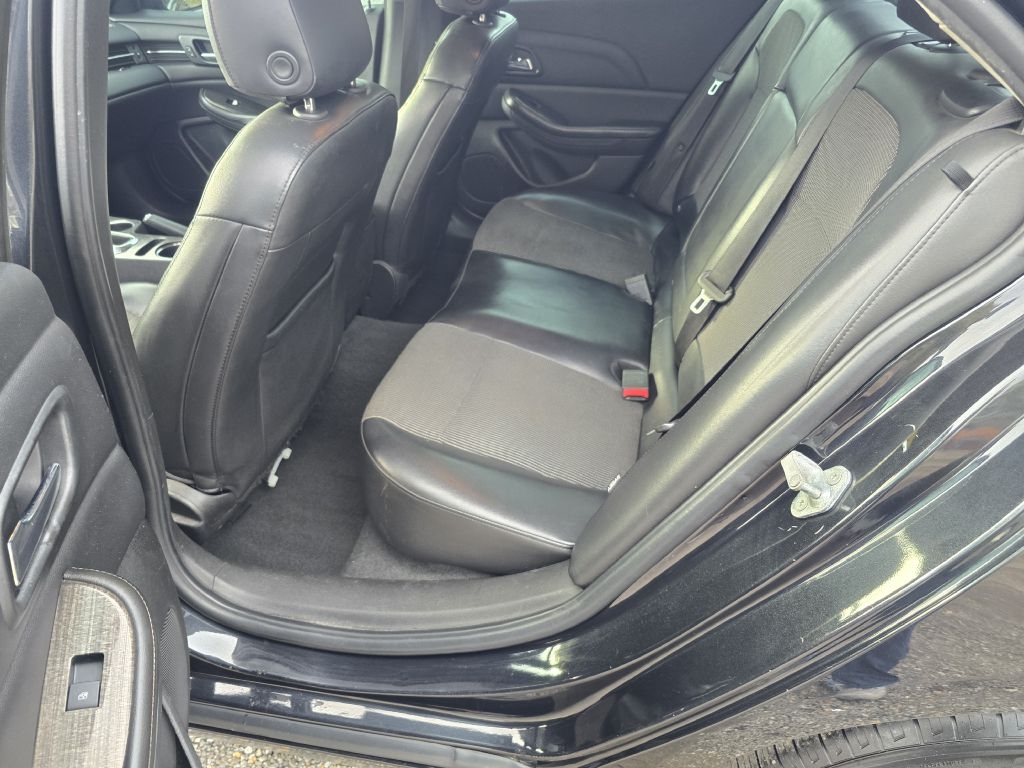 Chevrolet Malibu  2015