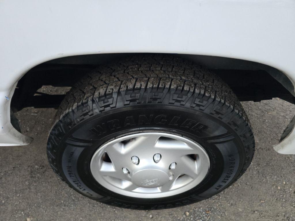 Ford Econoline  2014