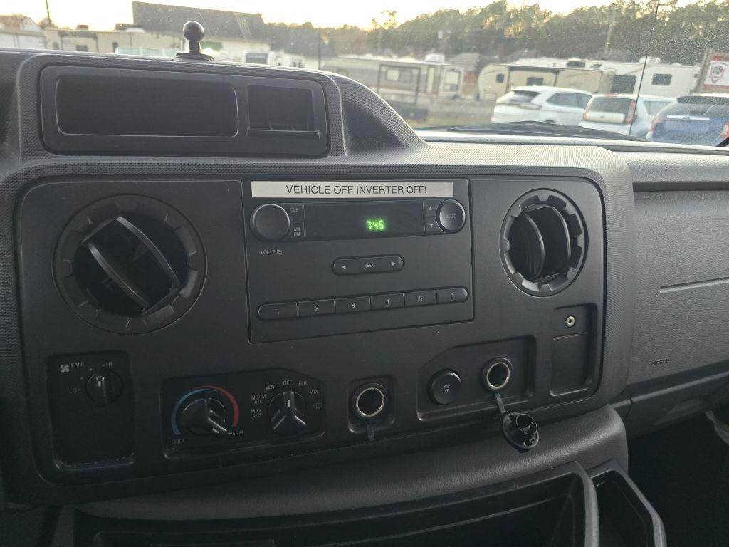 Ford Econoline  2014