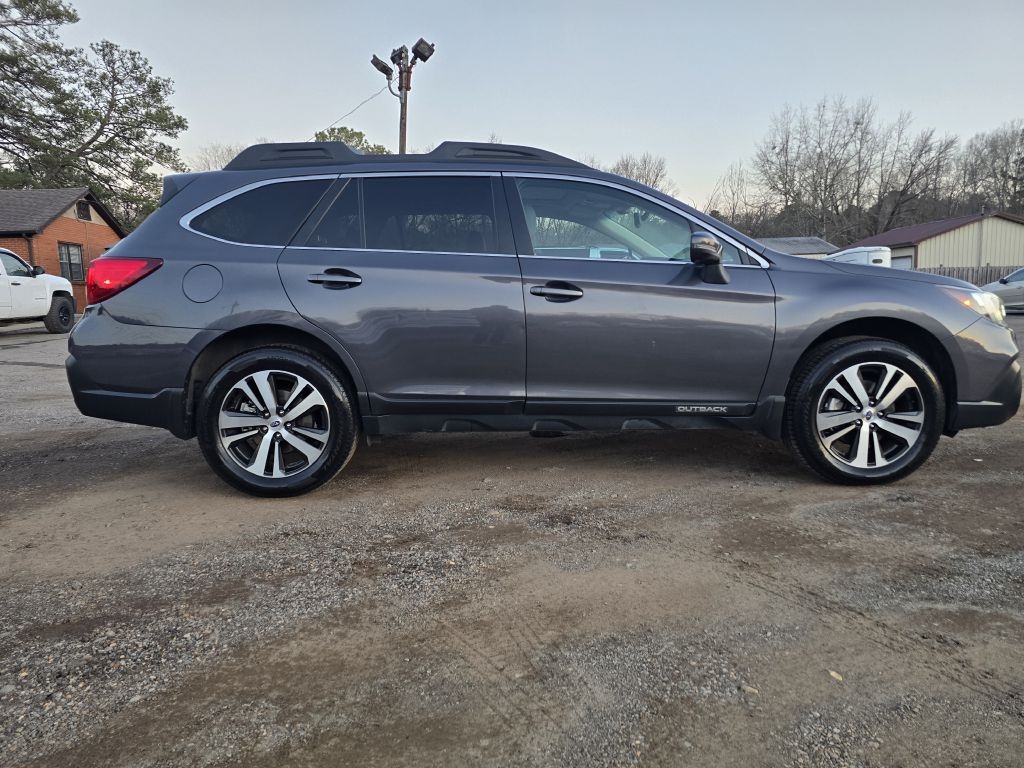 Subaru Outback  2018