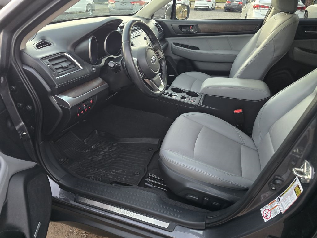 Subaru Outback  2018