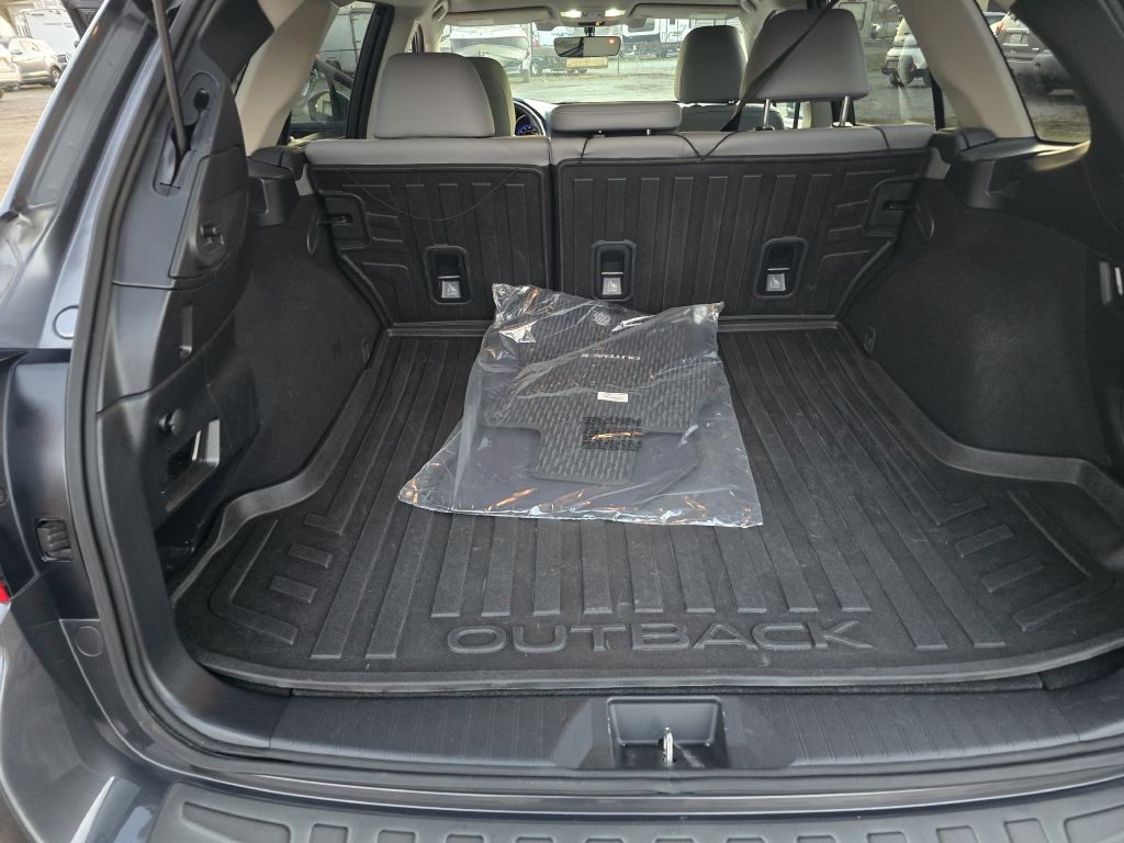 Subaru Outback  2018