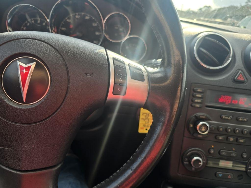 Pontiac G6  2007