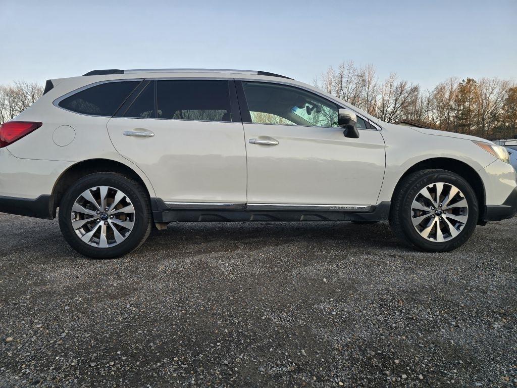 Subaru Outback  2017