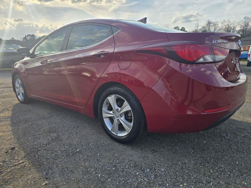 Hyundai Elantra  2016
