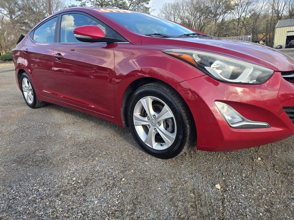 Hyundai Elantra  2016