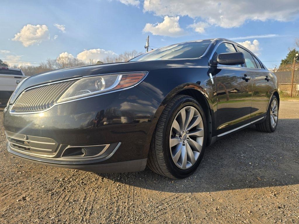 2013 Lincoln MKS 