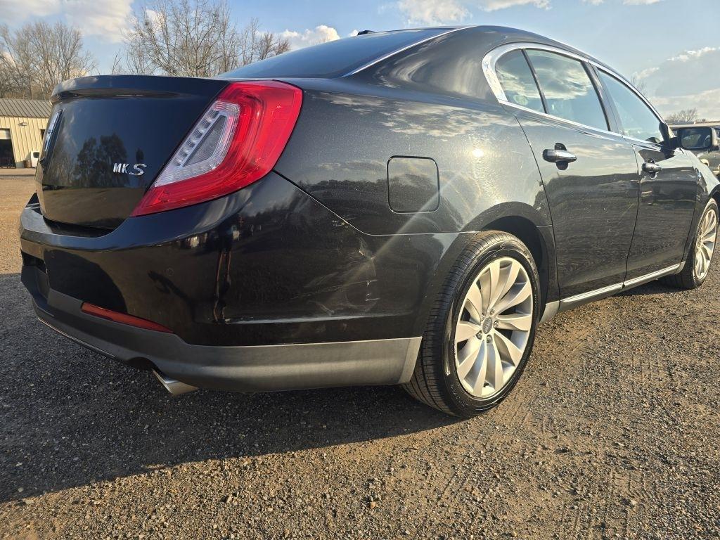 Lincoln MKS  2013