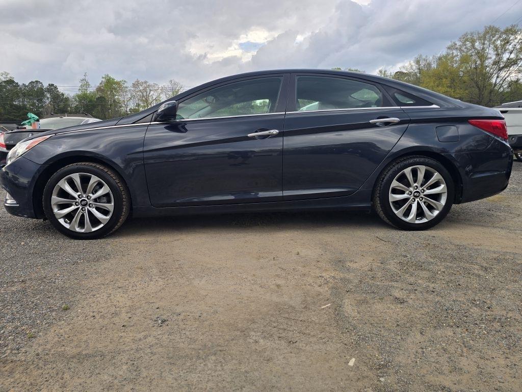 Hyundai Sonata  2012