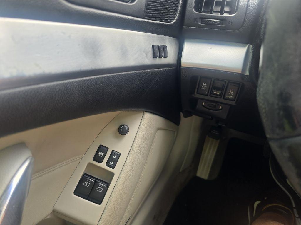 Infiniti G Coupe  2013