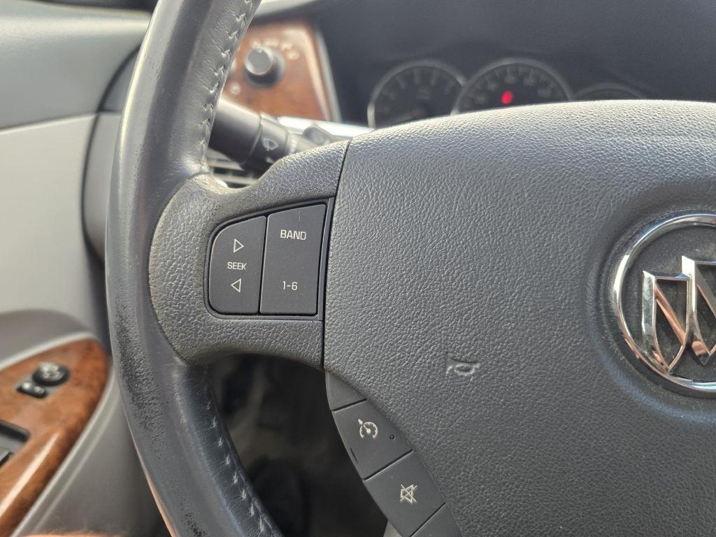 Buick LaCrosse  2006