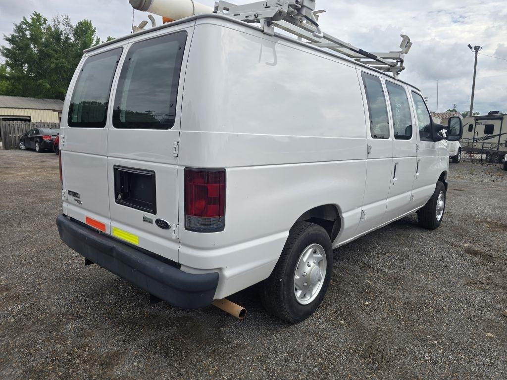 Ford Econoline  2012