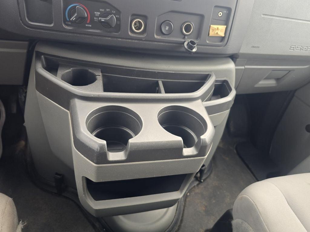 Ford Econoline  2012