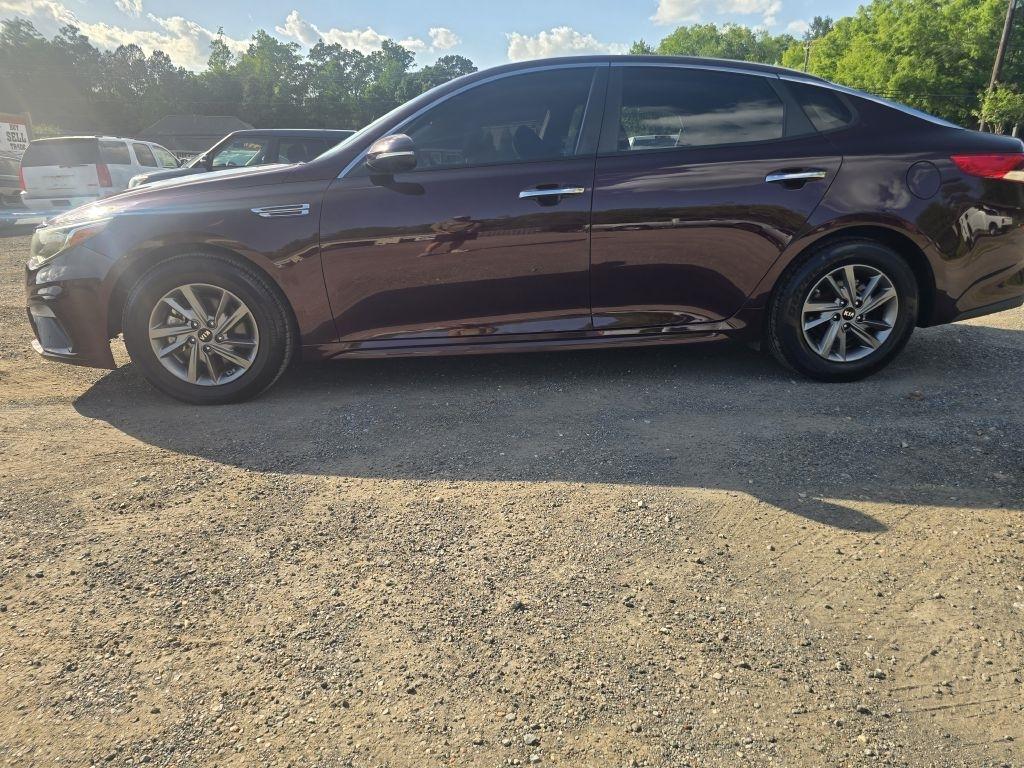 Kia Optima  2020