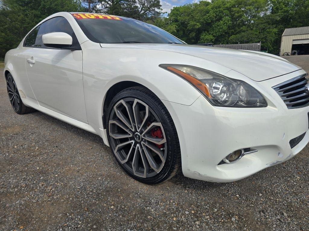 Infiniti G Coupe  2013