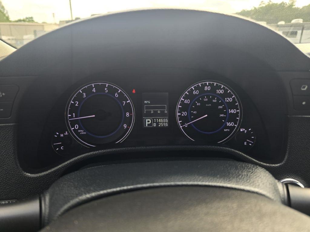 Infiniti G Coupe  2013