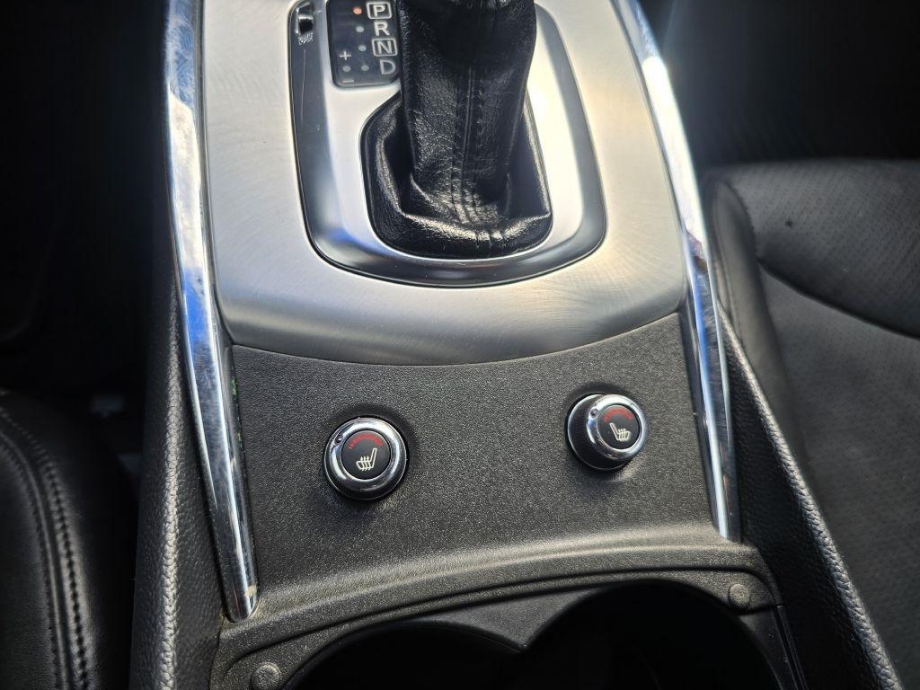 Infiniti G Coupe  2013