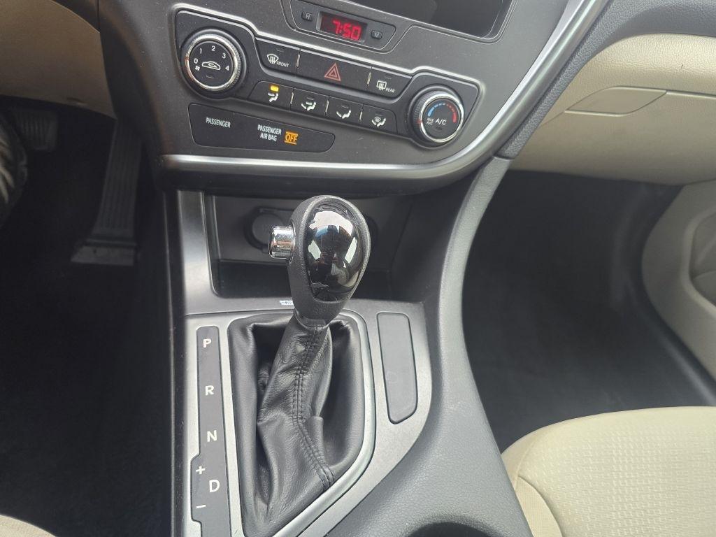 Kia Optima  2012