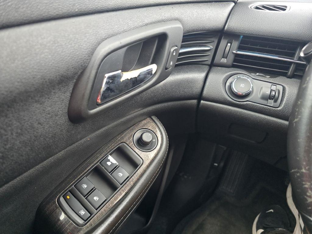 Chevrolet Malibu  2015