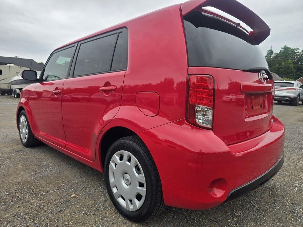 Scion xB  2014