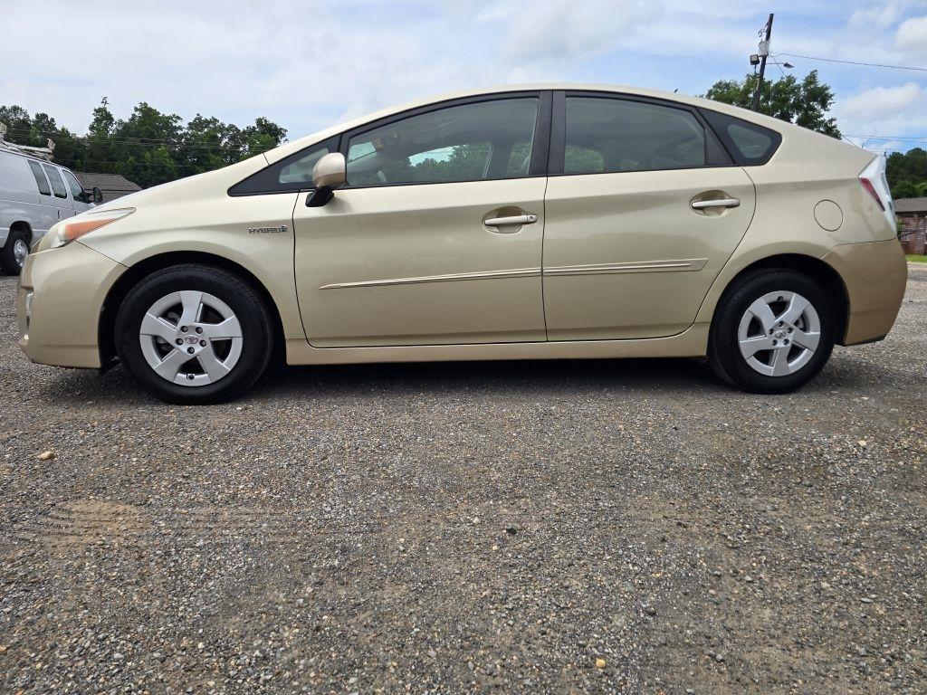 Toyota Prius  2010