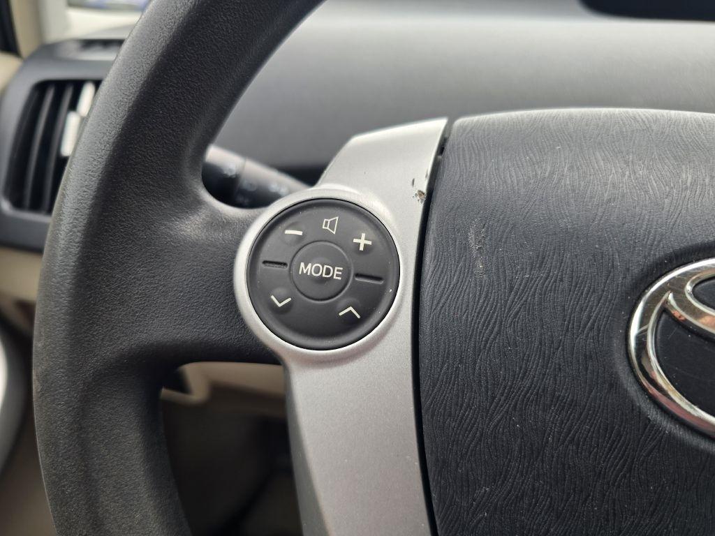 Toyota Prius  2010