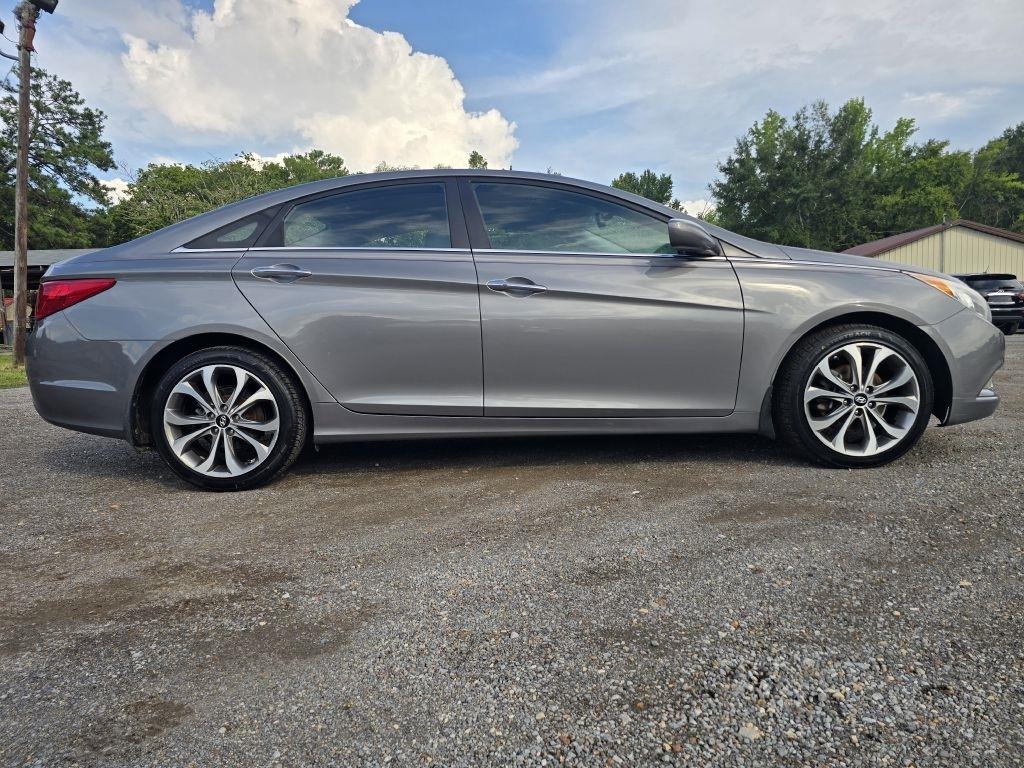 Hyundai Sonata  2013