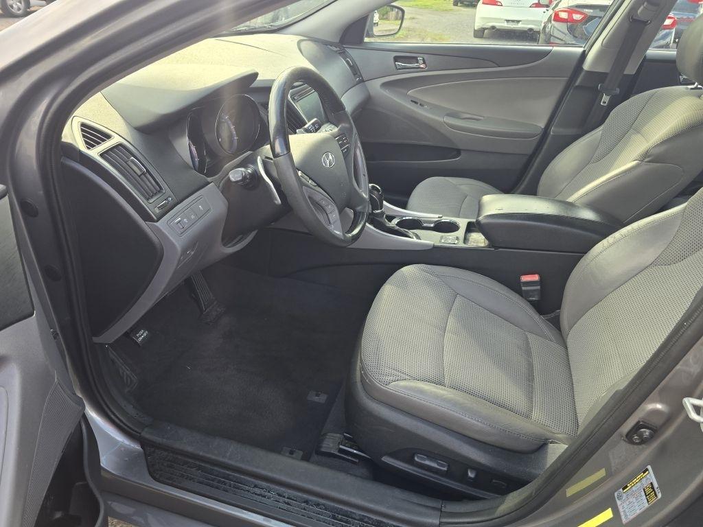 Hyundai Sonata  2013