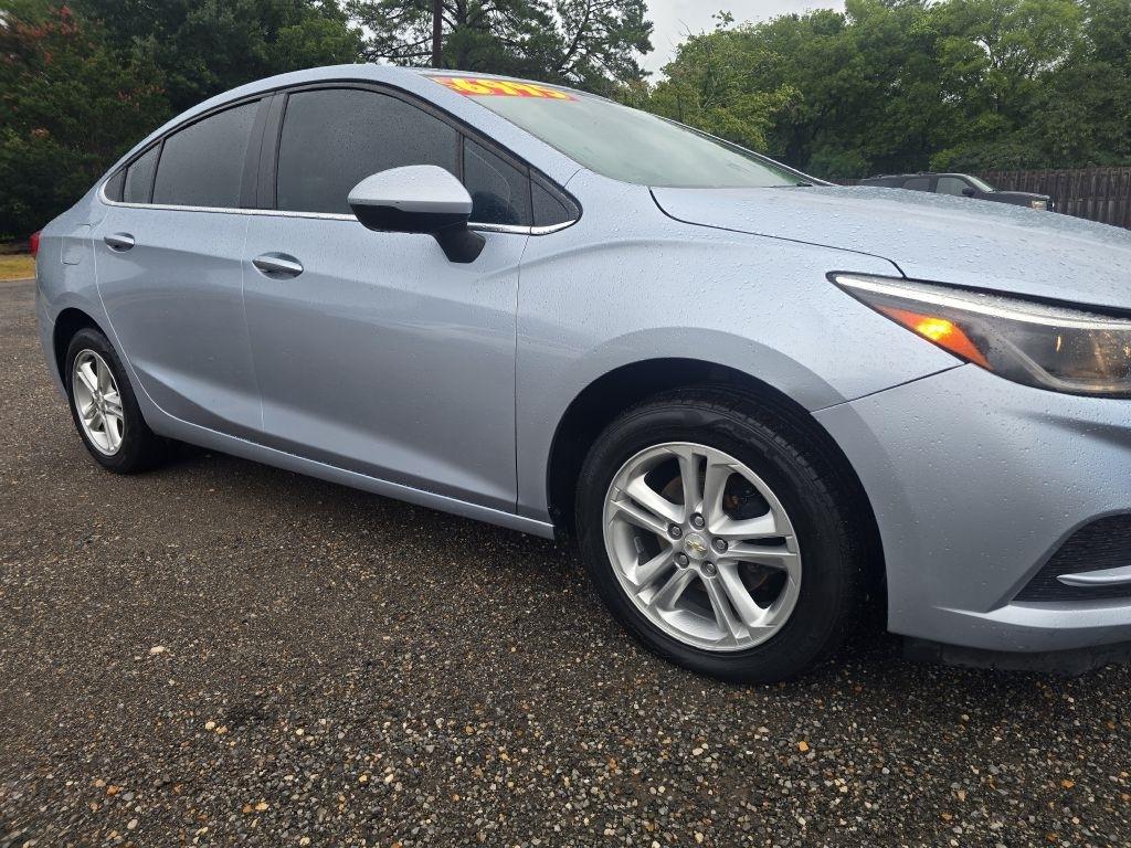 Chevrolet Cruze  2017